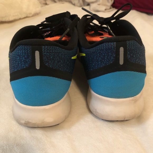 Final price ‼️ Nike’s active wear Size 7.5 - Picture 5 of 5